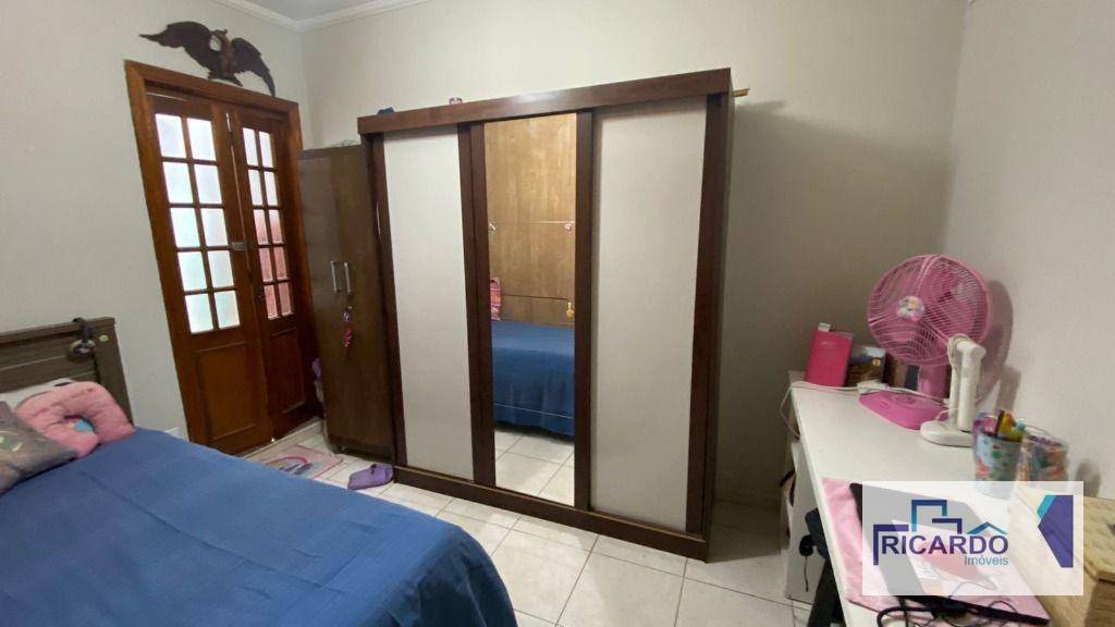 Sobrado à venda com 3 quartos, 132m² - Foto 13