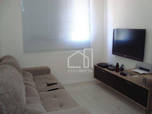 Apartamento à venda com 3 quartos, 75m² - Foto 11