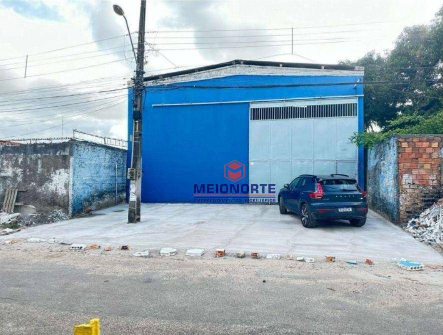 Depósito-Galpão-Armazém para alugar, 360m² - Foto 1