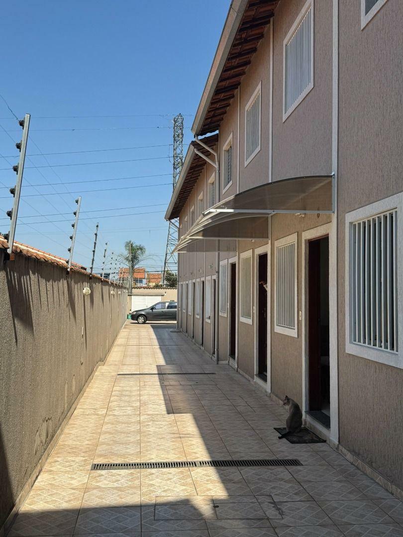 Sobrado à venda com 2 quartos, 60m² - Foto 15