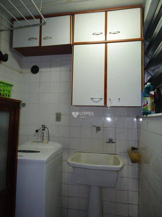 Apartamento à venda com 3 quartos, 182m² - Foto 22