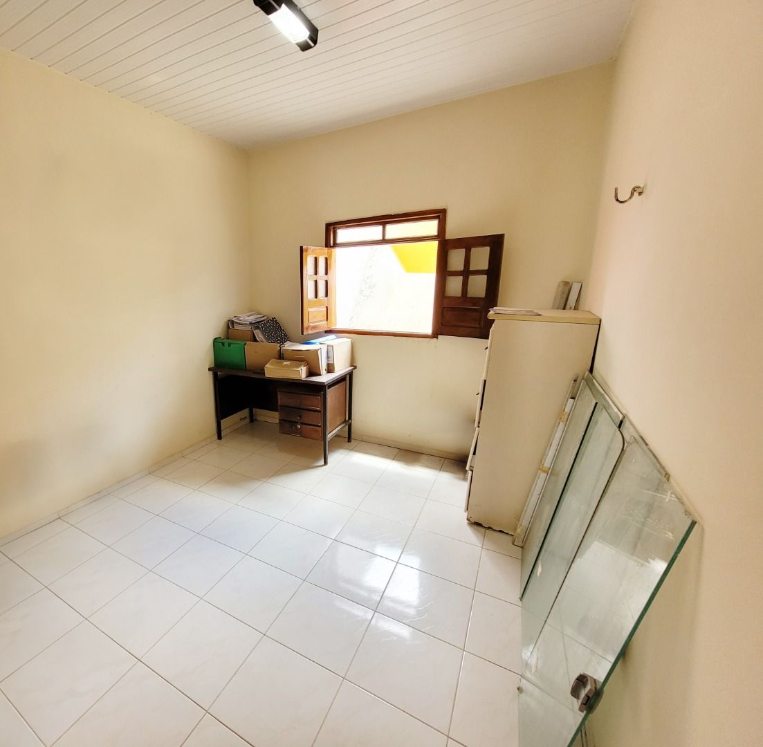 Casa à venda com 3 quartos, 187M2 - Foto 4