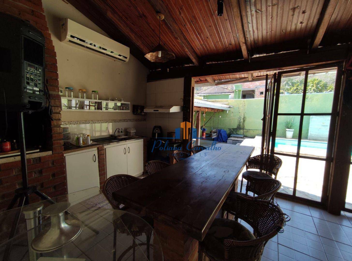 Casa à venda com 3 quartos, 200m² - Foto 55