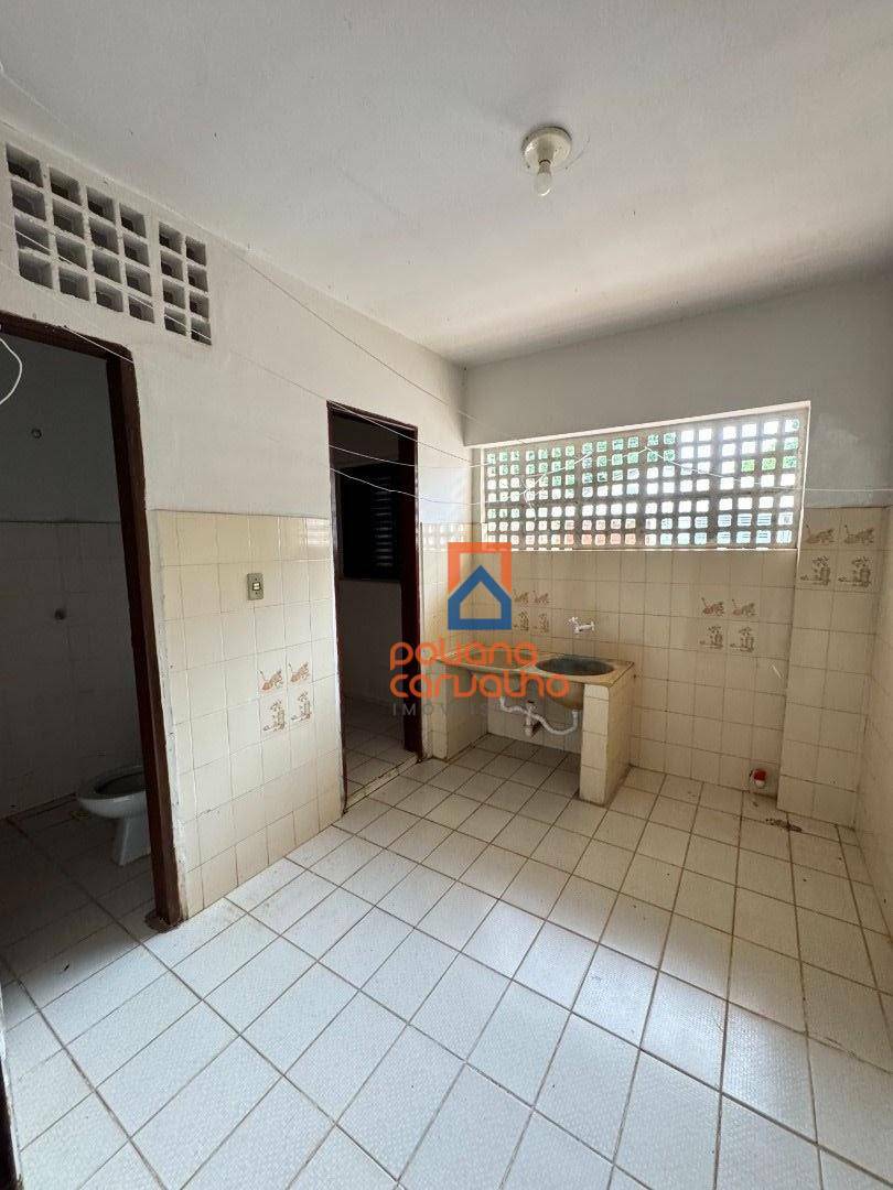 Casa para alugar com 3 quartos, 100m² - Foto 7