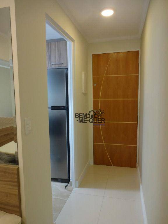 Apartamento à venda com 2 quartos, 49m² - Foto 8