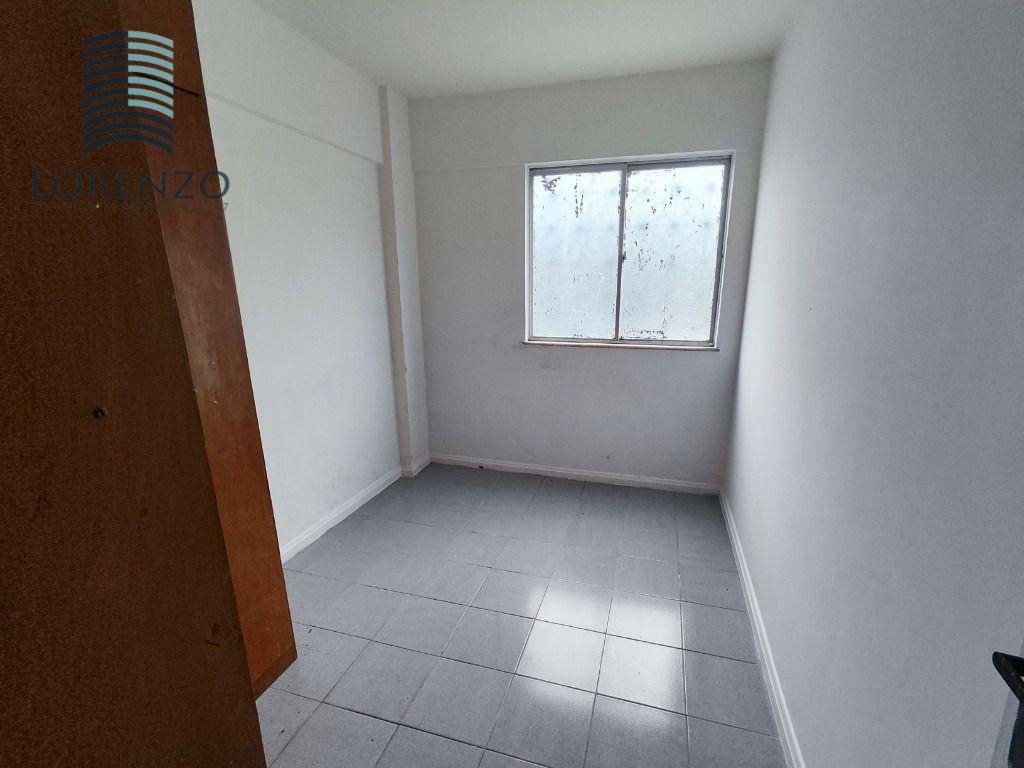 Apartamento à venda com 3 quartos, 70m² - Foto 11