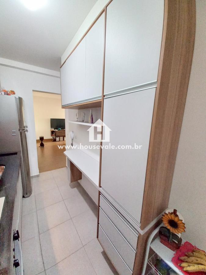 Apartamento à venda com 2 quartos, 77m² - Foto 6