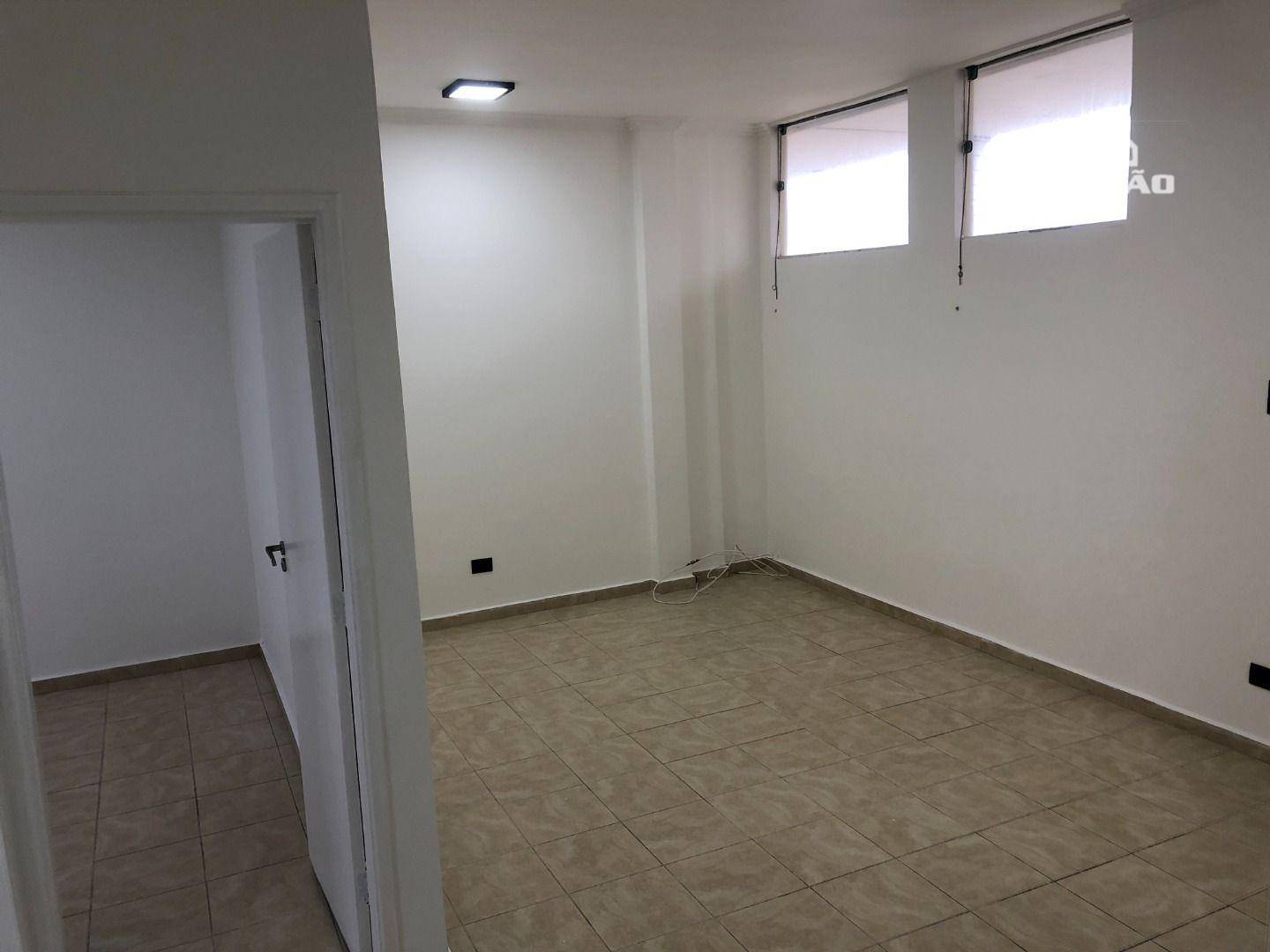 Apartamento para alugar com 2 quartos, 70m² - Foto 2