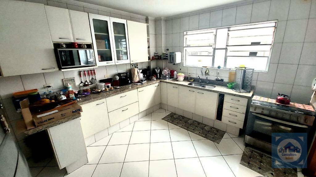 Apartamento à venda com 3 quartos, 161m² - Foto 16