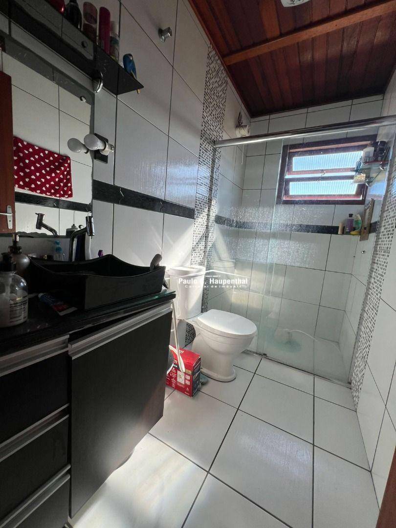 Casa à venda com 3 quartos, 70m² - Foto 3