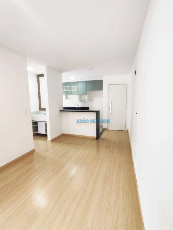 Apartamento à venda com 1 quarto, 50m² - Foto 2