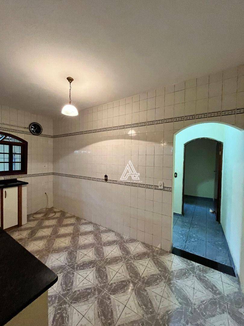 Sobrado à venda com 4 quartos, 182m² - Foto 31