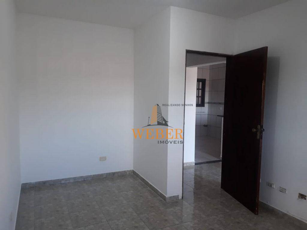 Casa à venda com 2 quartos, 250m² - Foto 11