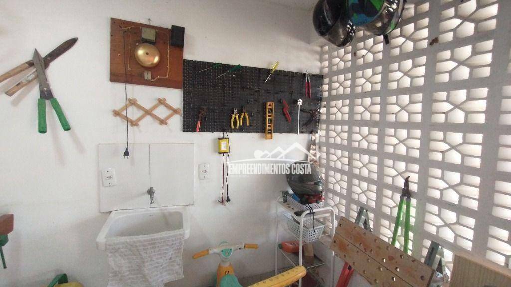 Casa de Condomínio para alugar com 2 quartos, 120m² - Foto 8