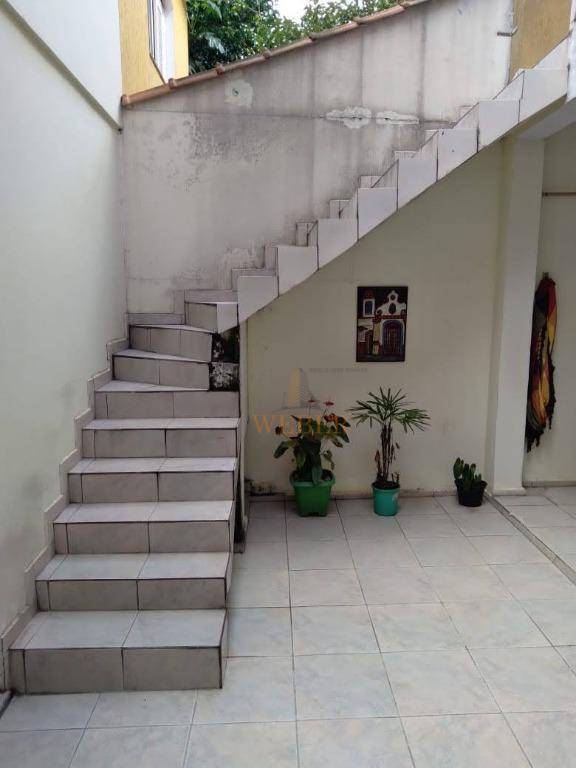 Sobrado à venda com 5 quartos, 112m² - Foto 4