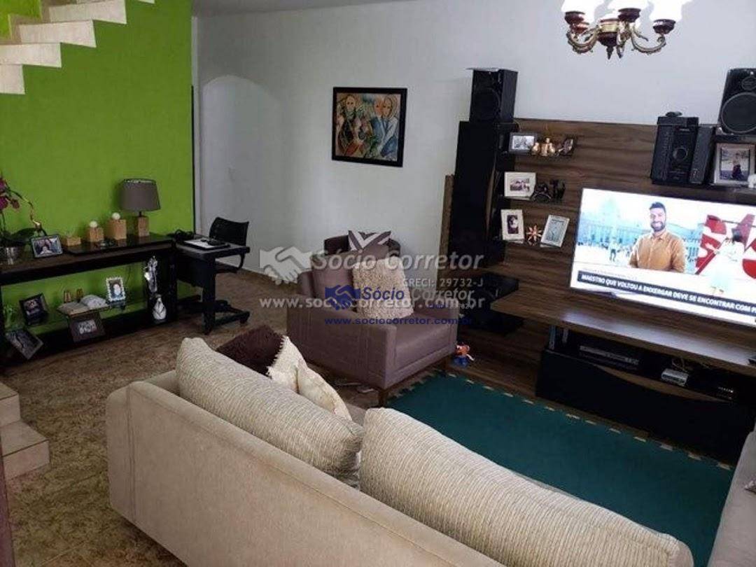 Sobrado à venda com 4 quartos, 240m² - Foto 3