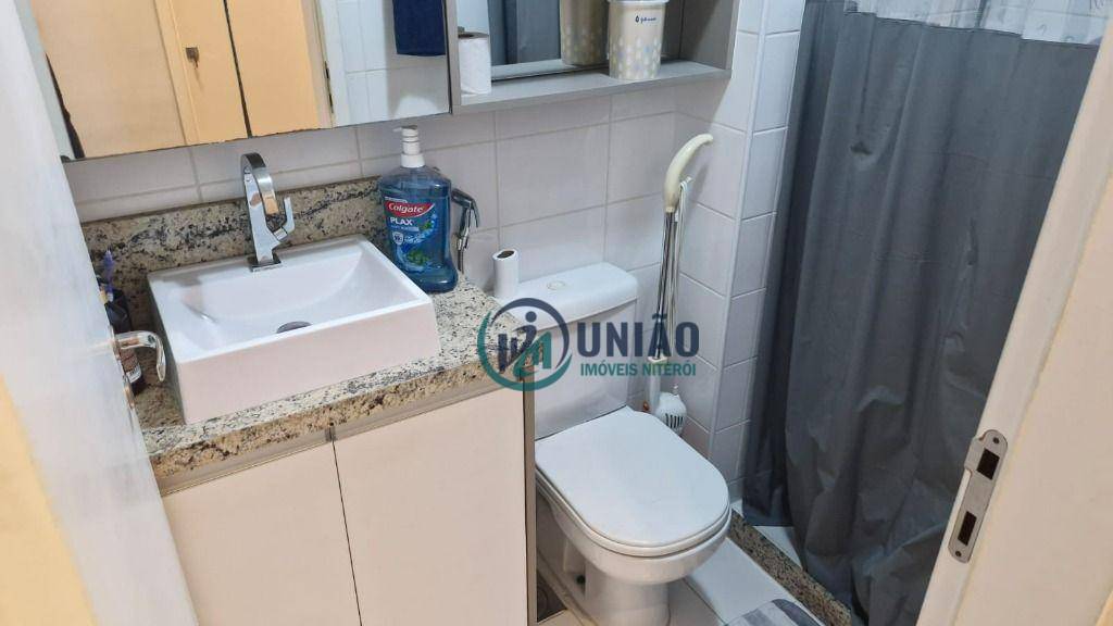 Apartamento à venda com 2 quartos, 60m² - Foto 9