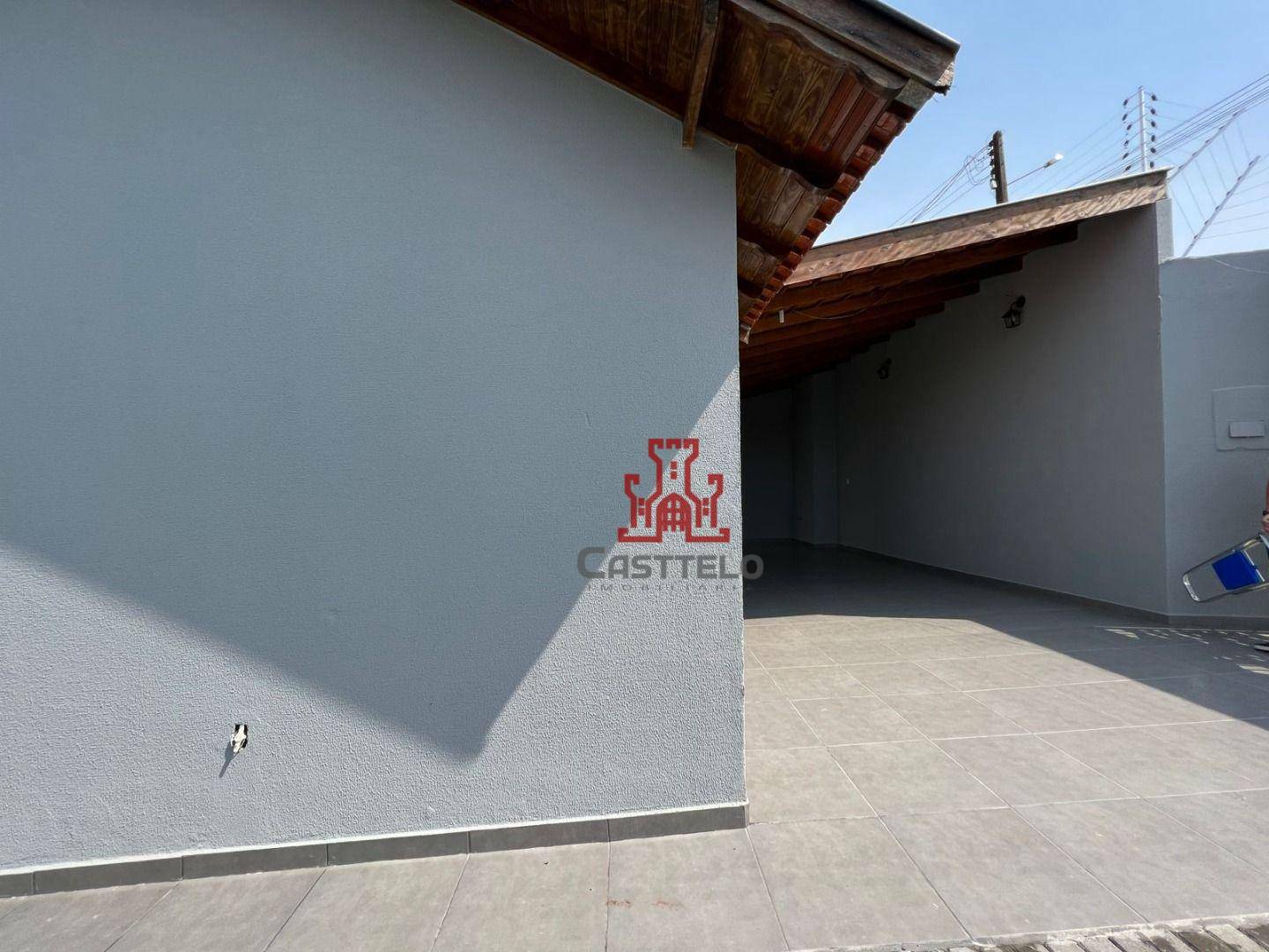 Casa à venda com 2 quartos, 90m² - Foto 3