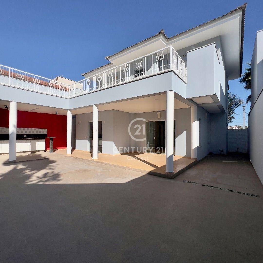 Casa de Condomínio à venda e aluguel com 3 quartos, 242m² - Foto 2