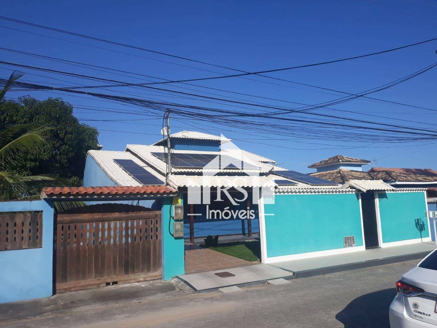 Casa de Condomínio à venda com 5 quartos, 220m² - Foto 1