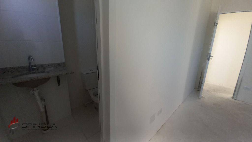 Apartamento à venda com 2 quartos, 70m² - Foto 32