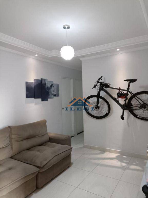 Apartamento à venda com 2 quartos, 48m² - Foto 2