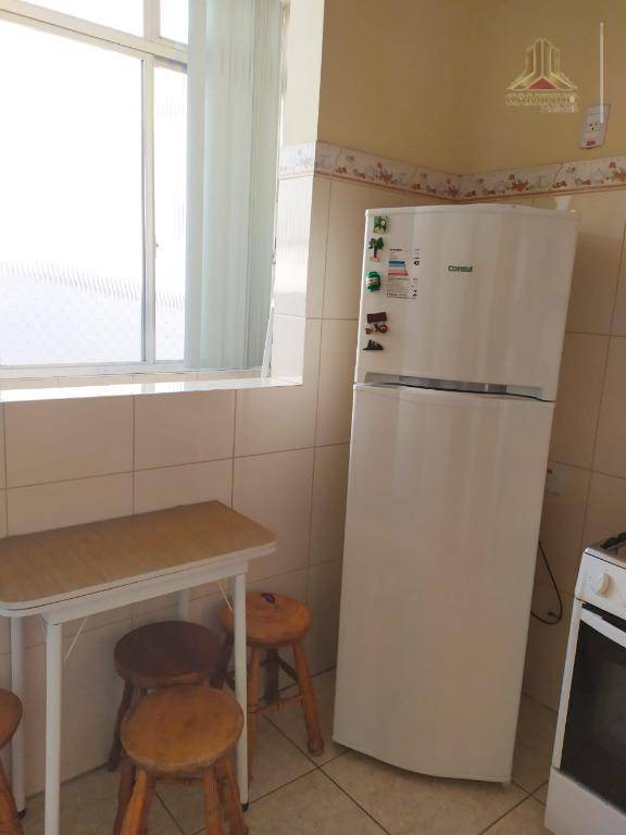 Apartamento à venda com 2 quartos, 68m² - Foto 8