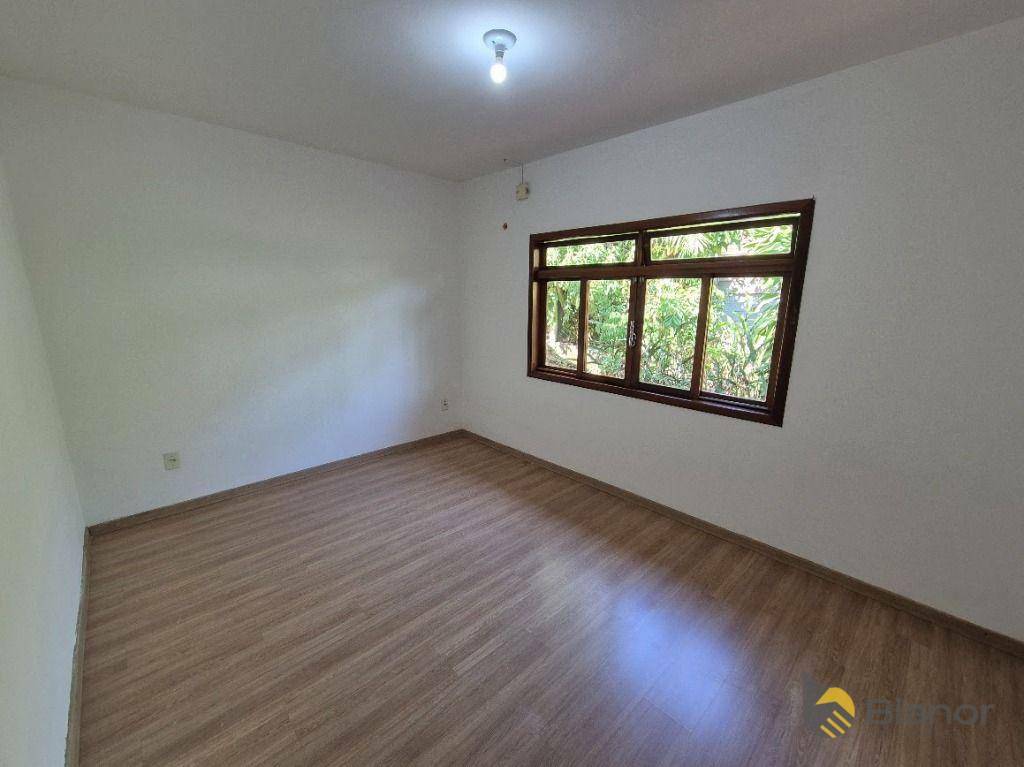 Casa para alugar com 3 quartos, 209m² - Foto 17