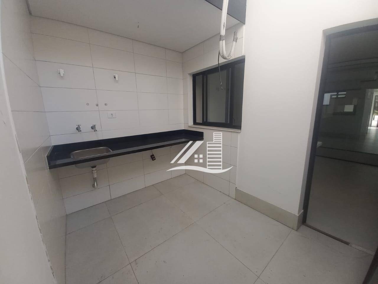 Sobrado à venda com 3 quartos, 300m² - Foto 19