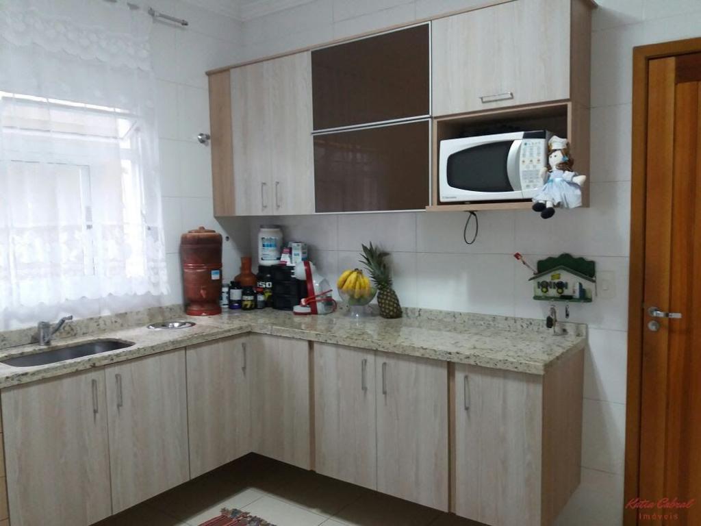 Sobrado à venda com 3 quartos, 197m² - Foto 8