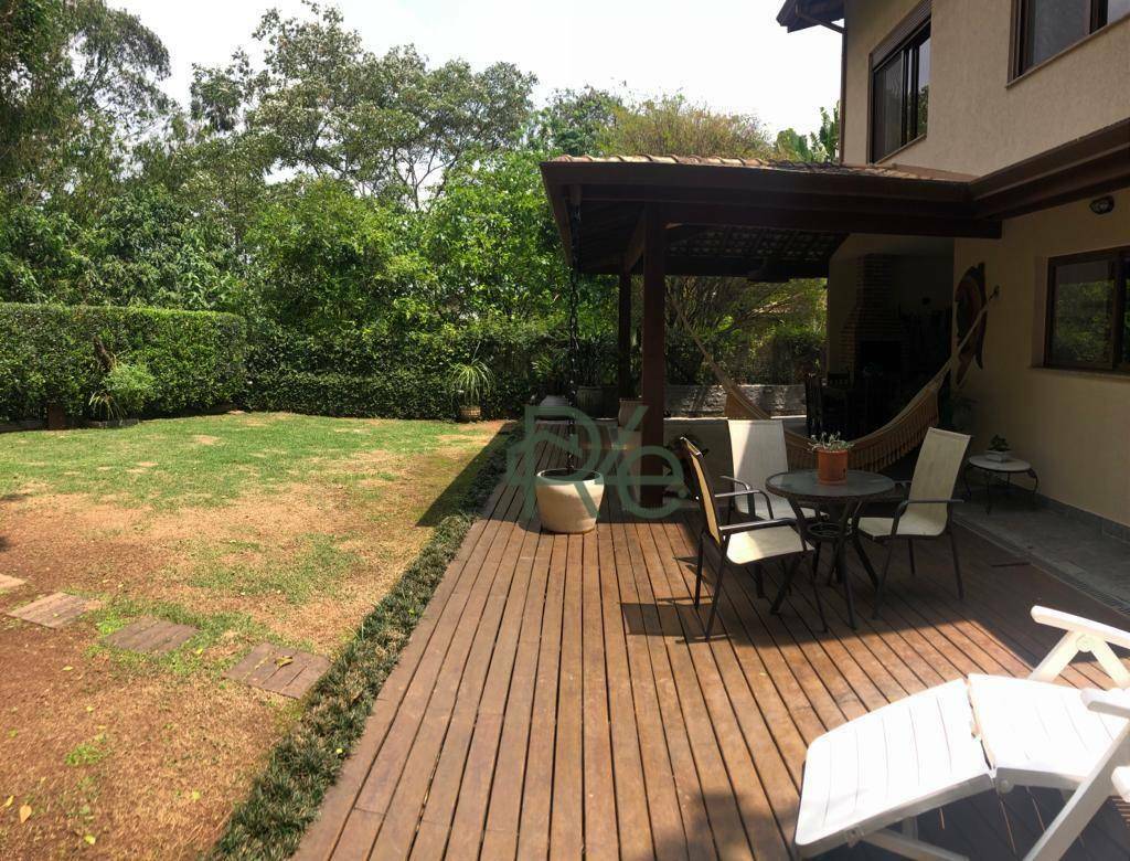 Casa de Condomínio à venda com 3 quartos, 225m² - Foto 49