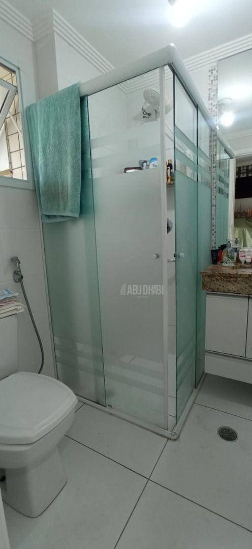 Apartamento à venda com 3 quartos, 154m² - Foto 21