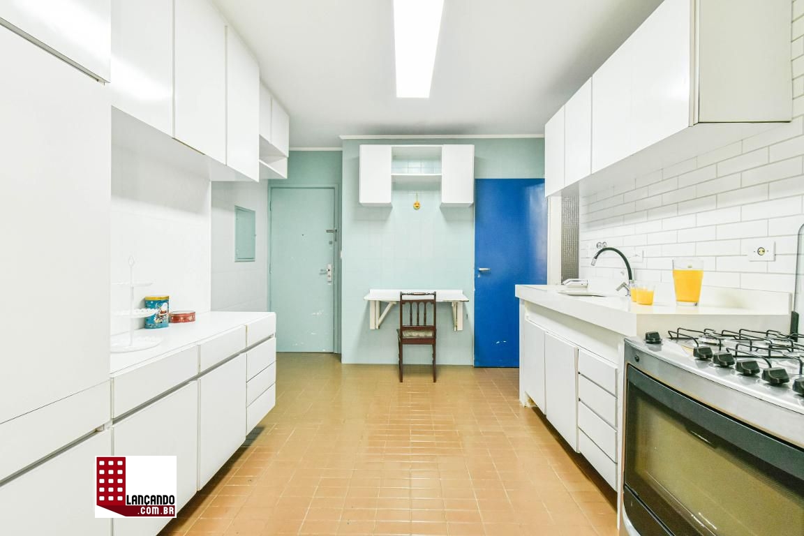 Apartamento à venda com 3 quartos, 130m² - Foto 8