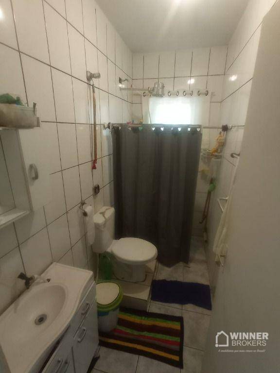 Casa à venda com 3 quartos, 69m² - Foto 13