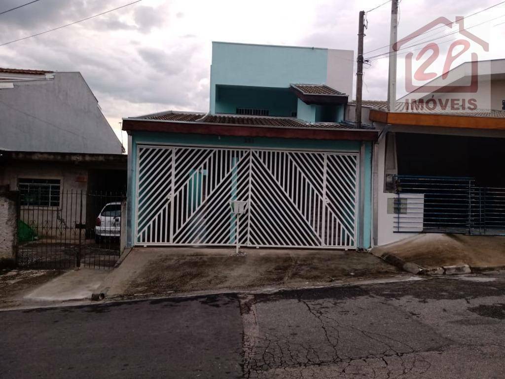 Sobrado à venda com 5 quartos, 120m² - Foto 1