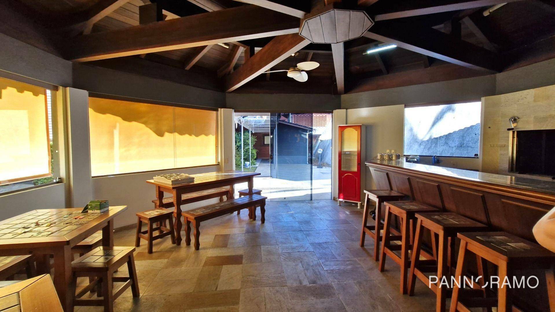 Casa para alugar com 5 quartos, 920m² - Foto 12