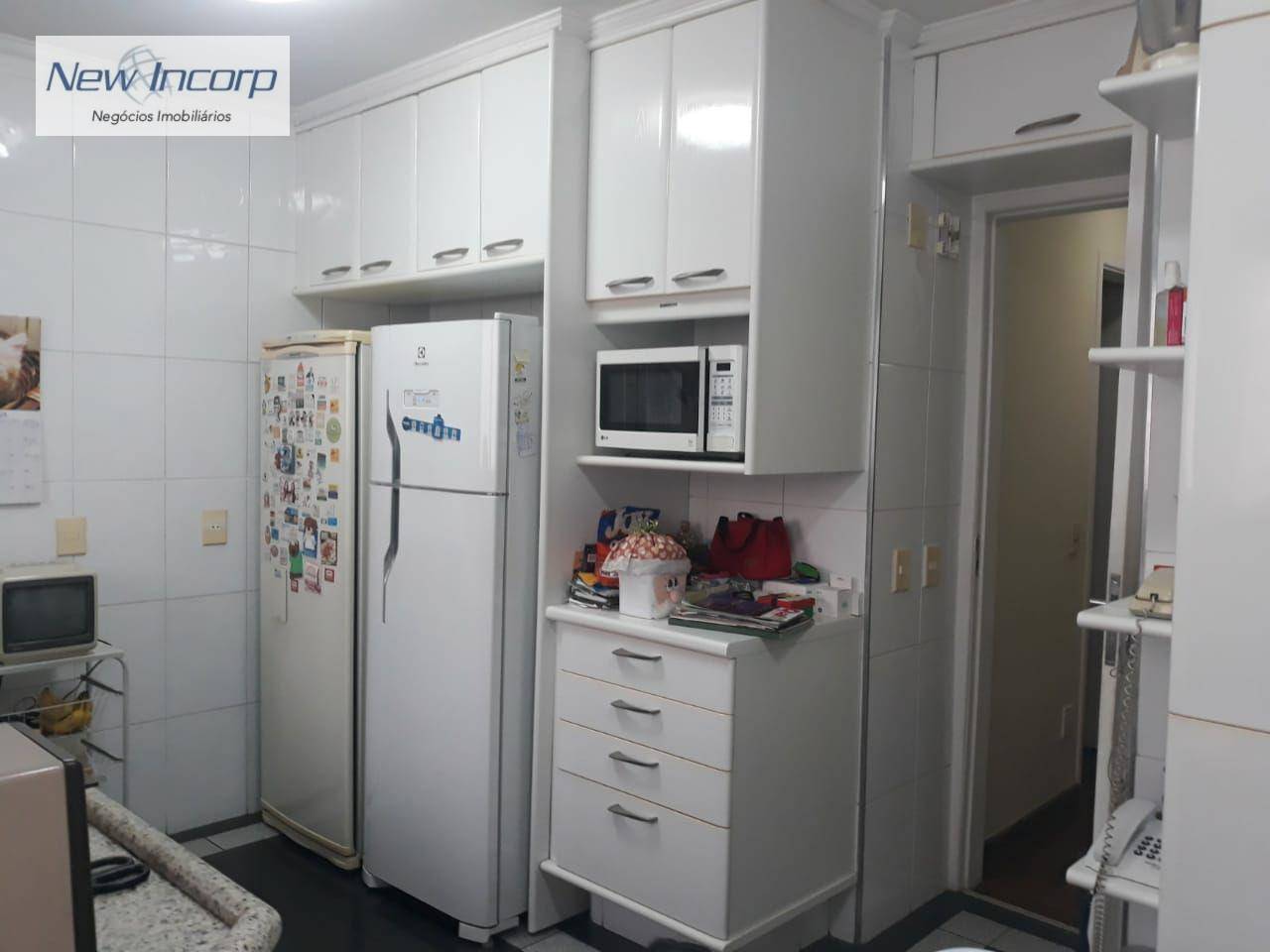 Apartamento à venda com 4 quartos, 152m² - Foto 21