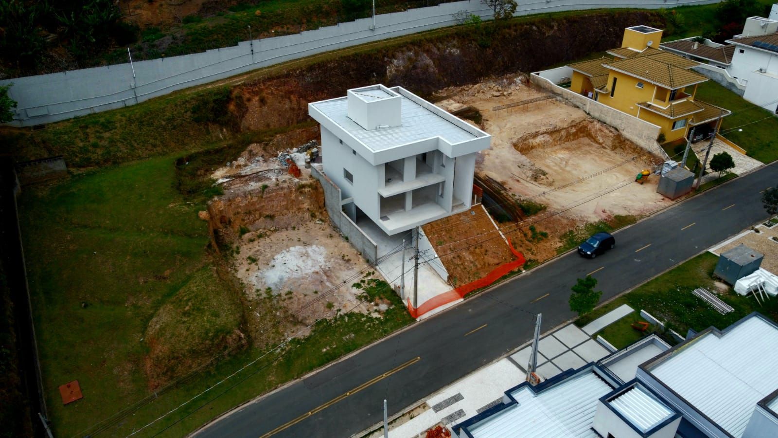 Casa de Condomínio à venda com 4 quartos, 310m² - Foto 16