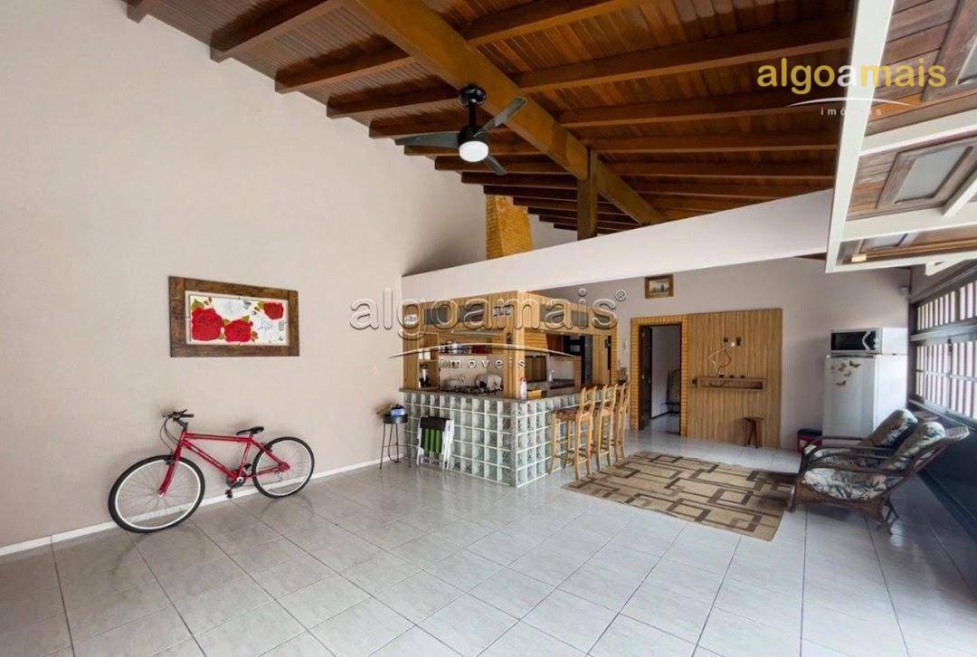 Casa à venda com 3 quartos, 360M2 - Foto 17