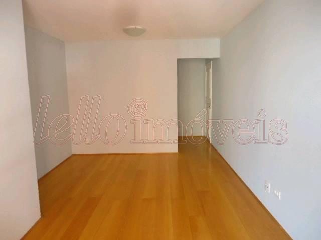 Apartamento para alugar com 2 quartos, 72m² - Foto 2