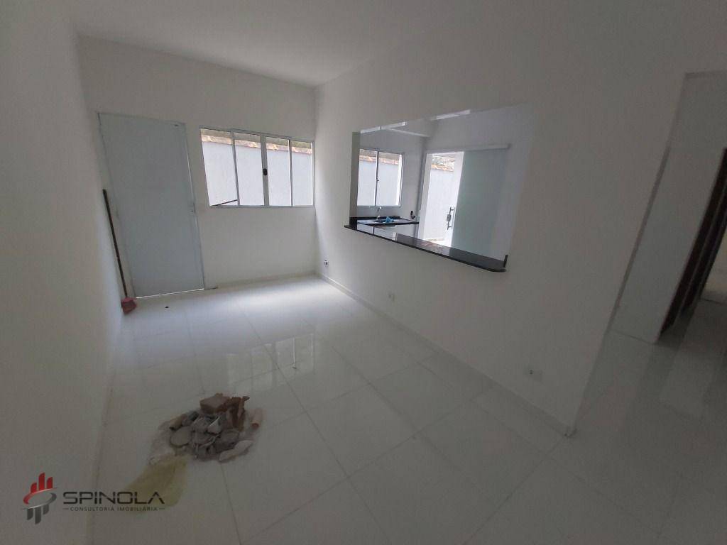 Casa à venda com 2 quartos, 80m² - Foto 8