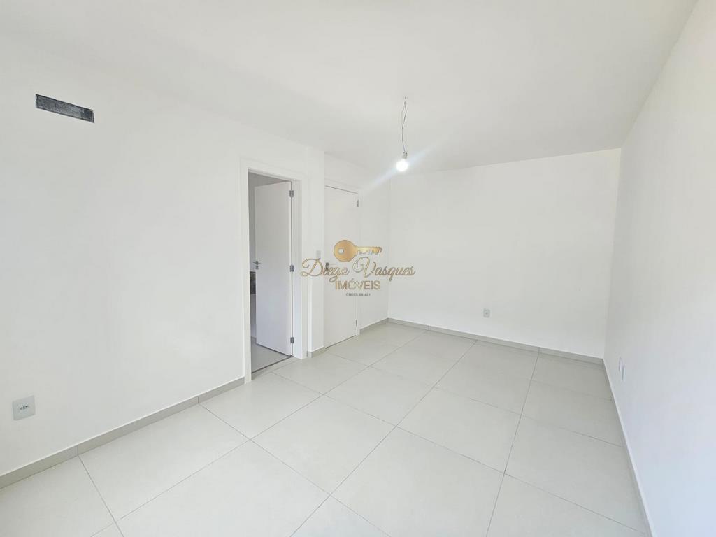 Casa à venda com 3 quartos, 380m² - Foto 18