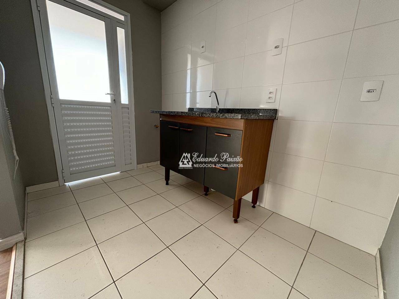 Apartamento à venda com 2 quartos, 56m² - Foto 4