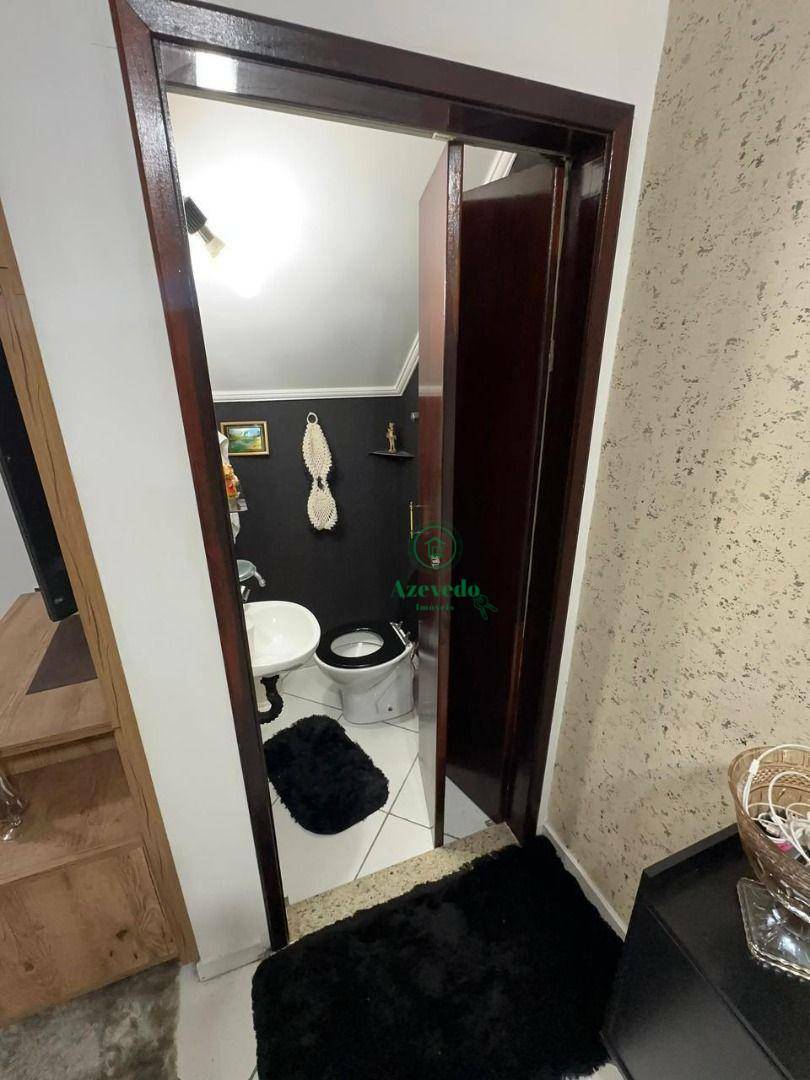 Sobrado à venda com 2 quartos, 300m² - Foto 14