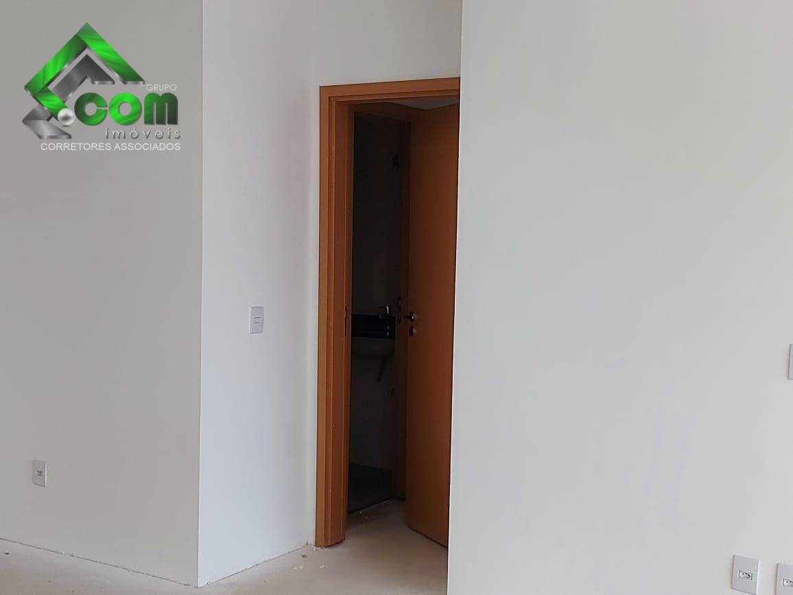 Apartamento à venda com 2 quartos, 81m² - Foto 3