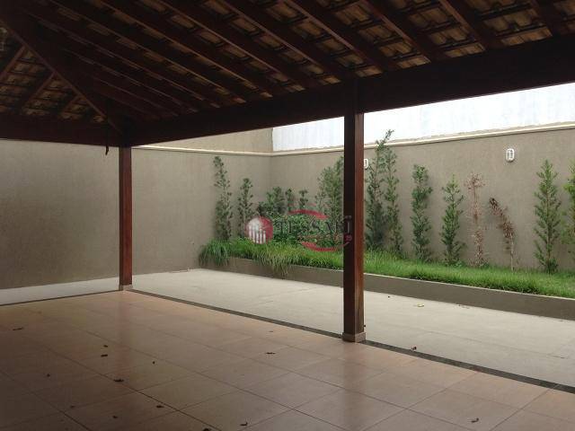 Casa à venda com 3 quartos, 150m² - Foto 15