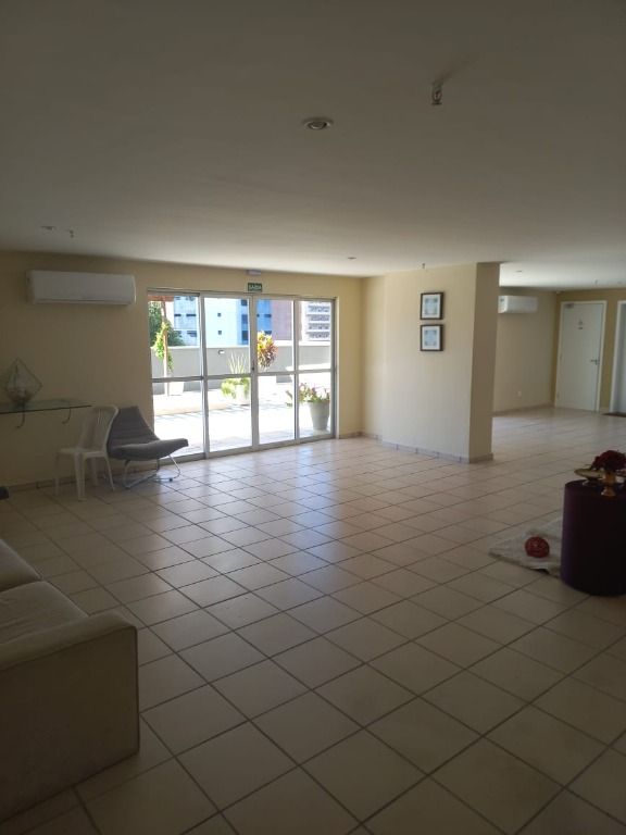 Apartamento à venda com 3 quartos, 126m² - Foto 3