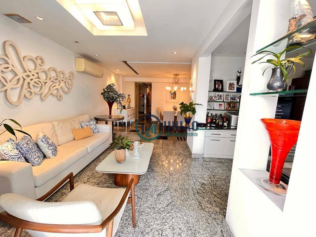 Apartamento à venda com 4 quartos, 147m² - Foto 7