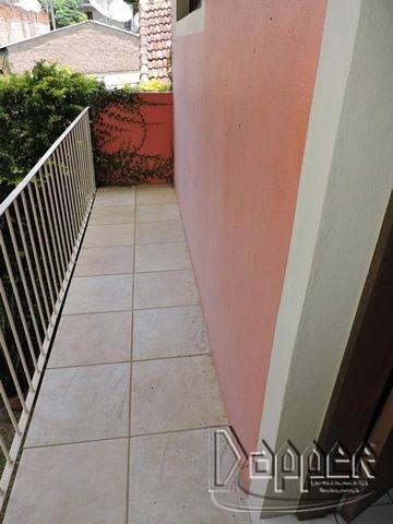 Casa à venda com 3 quartos, 240m² - Foto 18