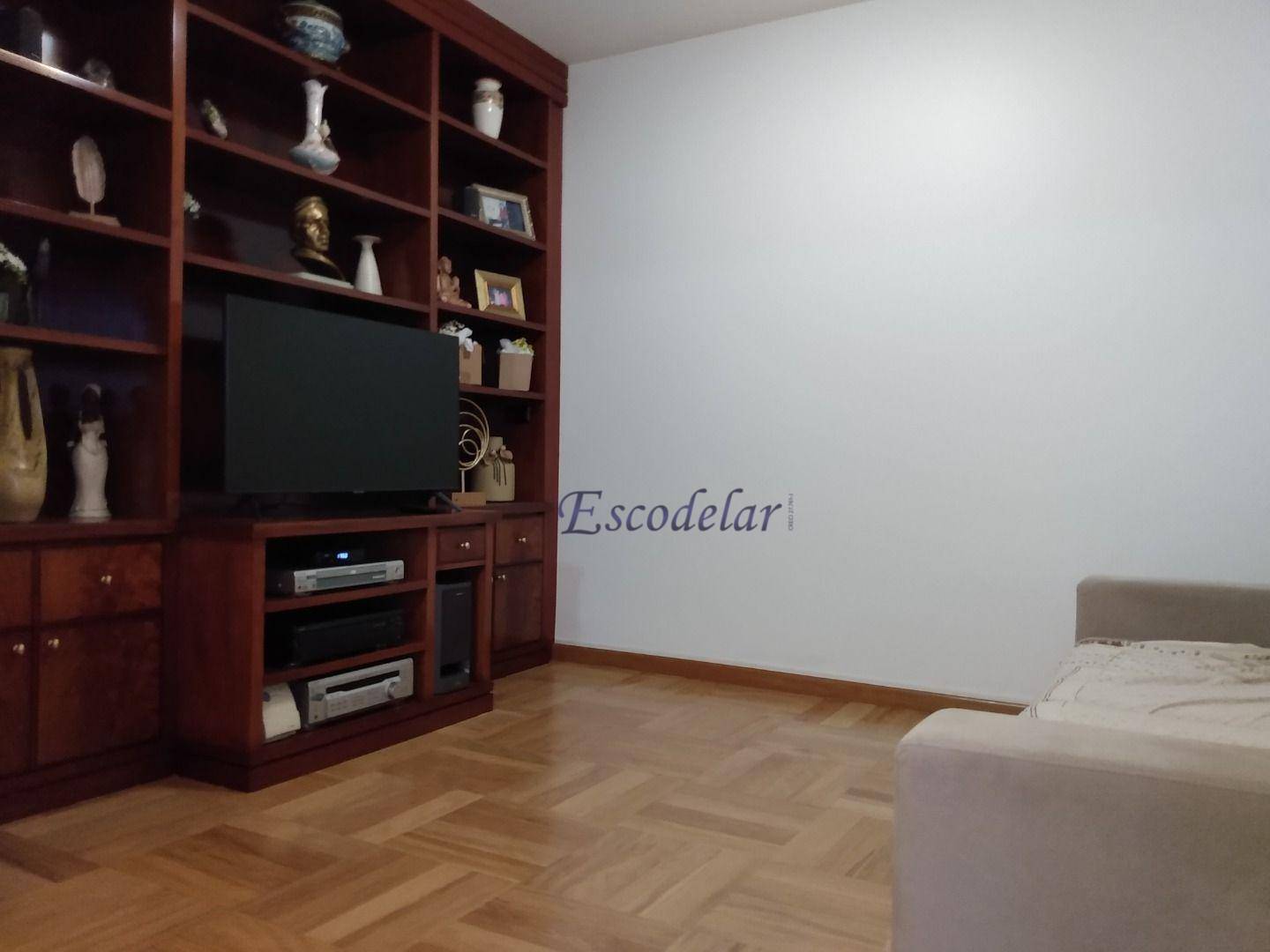 Apartamento à venda com 3 quartos, 192m² - Foto 6